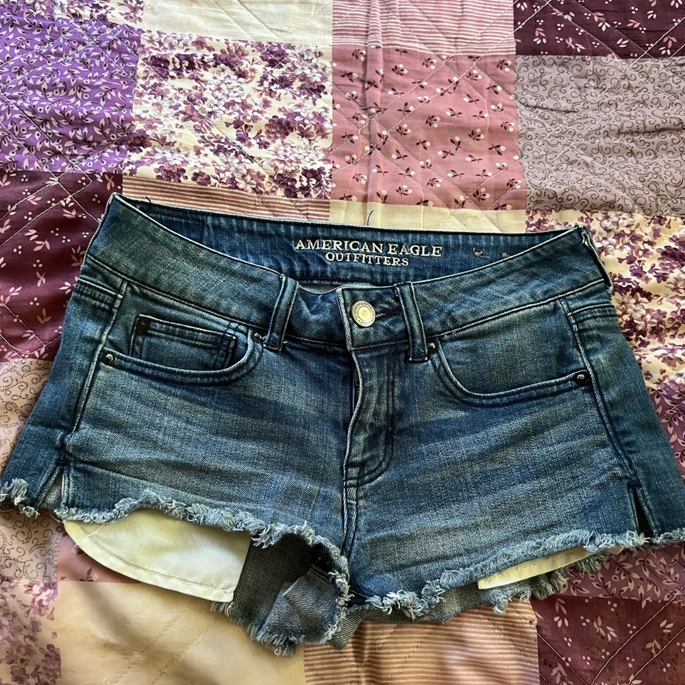 American Eagle Outfitters Women's Blue Denim Shorts